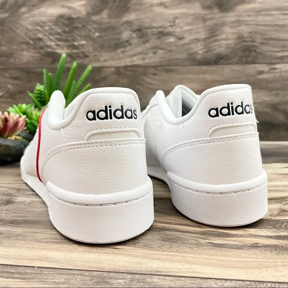 NIB Adidas Roguera Leather Athletic Cross Trainers
